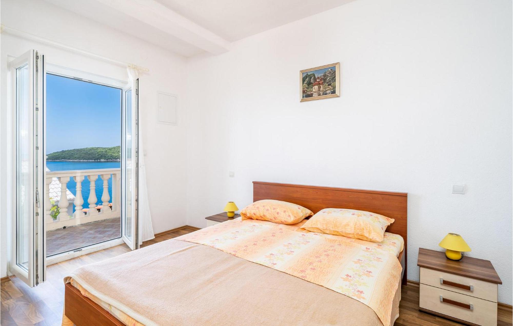 Stunning Apartment In Gruda With House Sea View 몰루나트 외부 사진